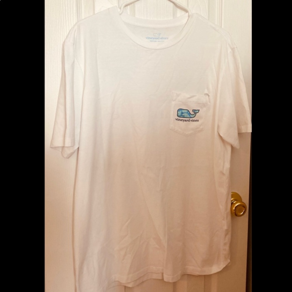 Vineyard Vines, White T Shirt, Medium